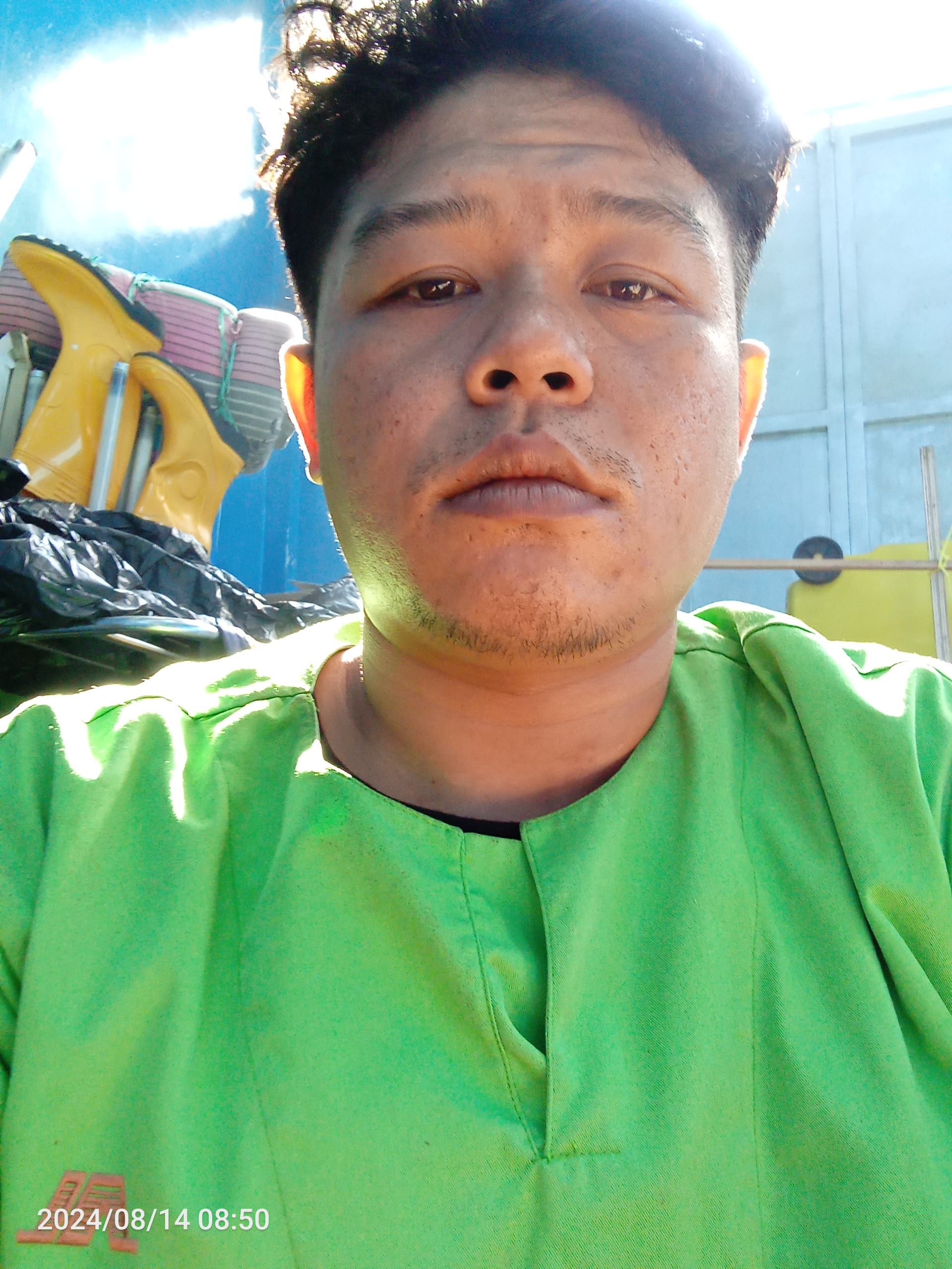 Anton suhartono